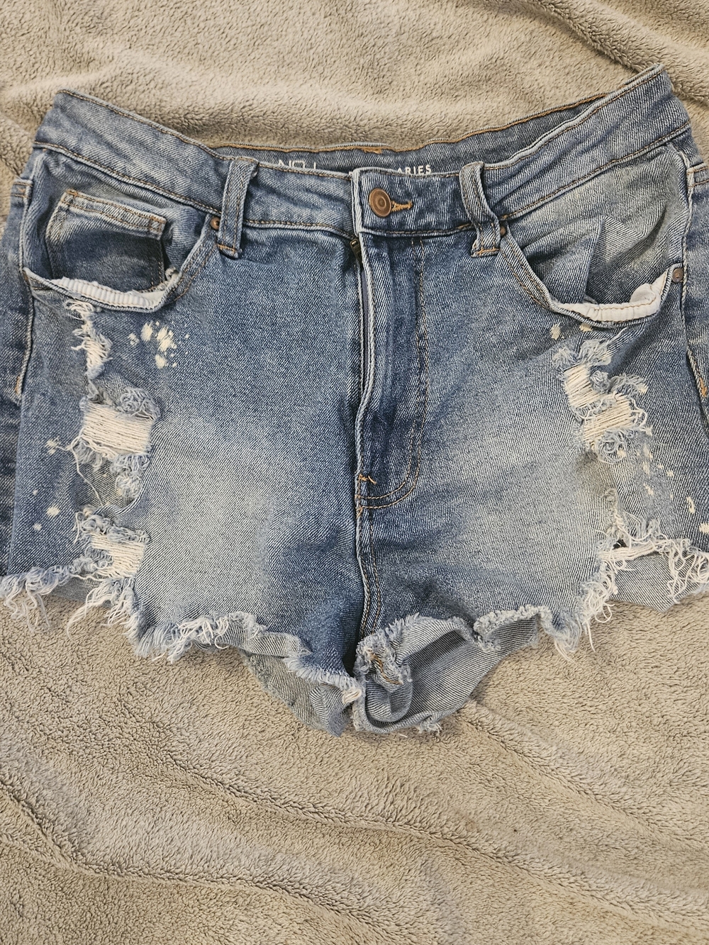 No Boundaries Light Blue Distressed Denim Shorts